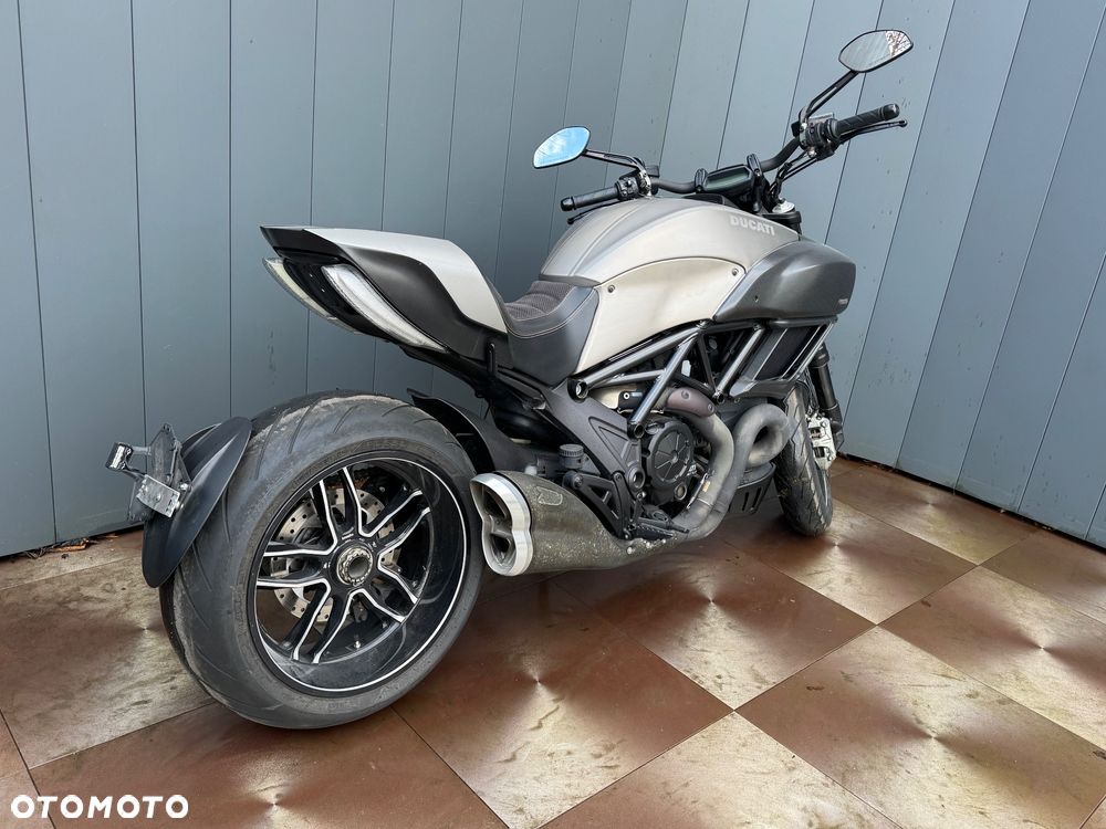 Ducati Diavel - 3