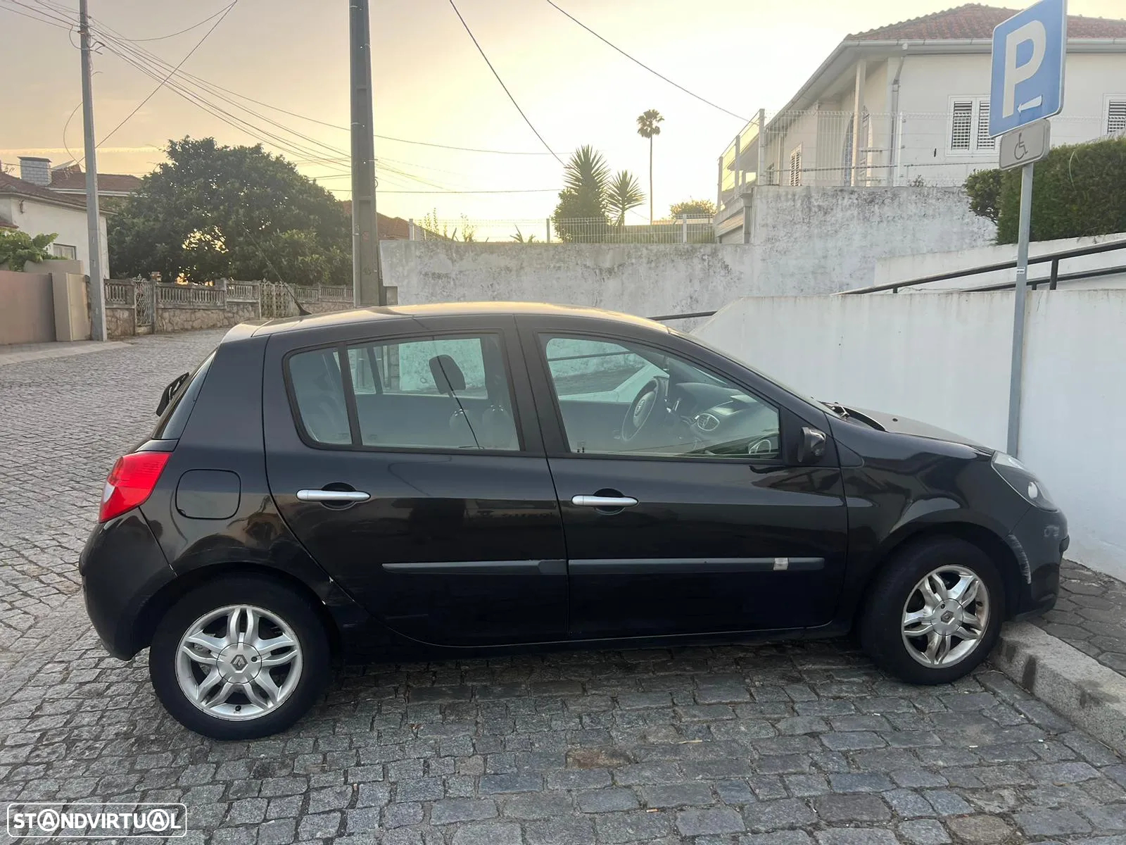 Renault Clio 1.2 16V Dynamique - 3