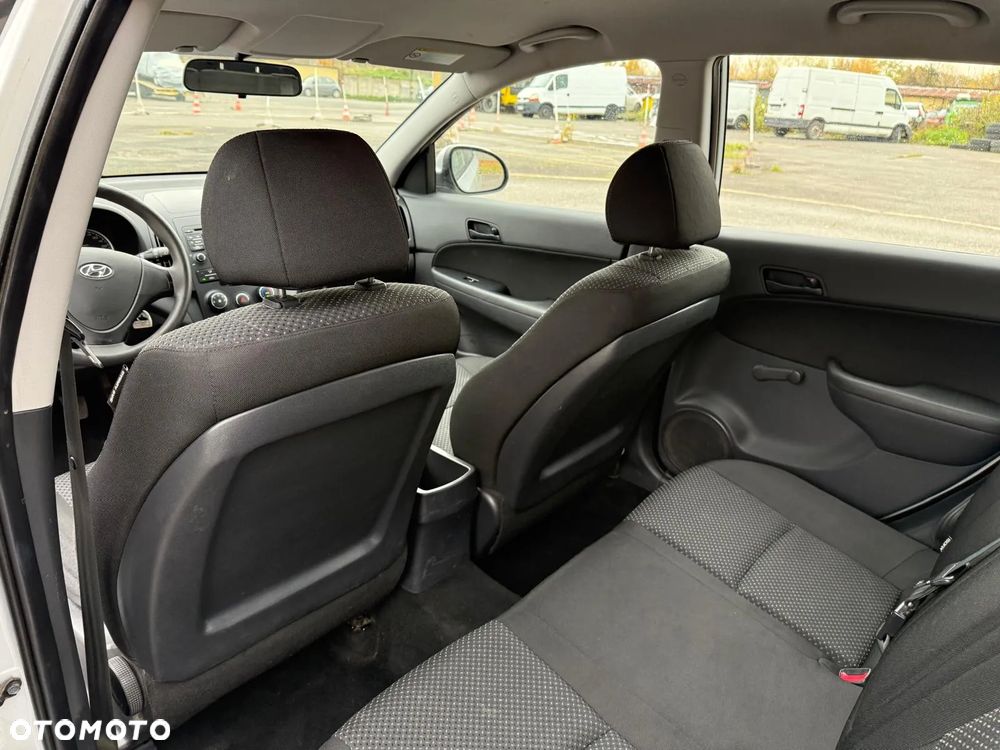 Hyundai i30 1.4 blue Classic - 25