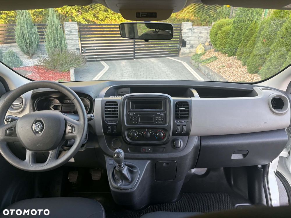 Renault Trafic - 11