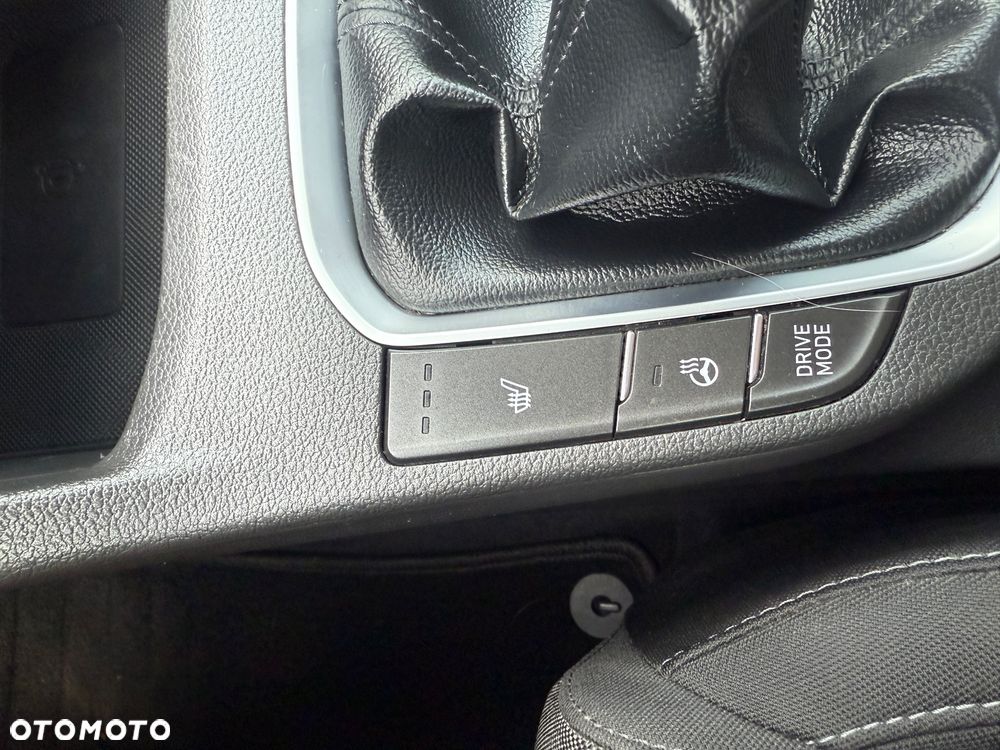 Hyundai i30 1.5 T-GDI 48V-Hybrid EDITION 30+ - 28