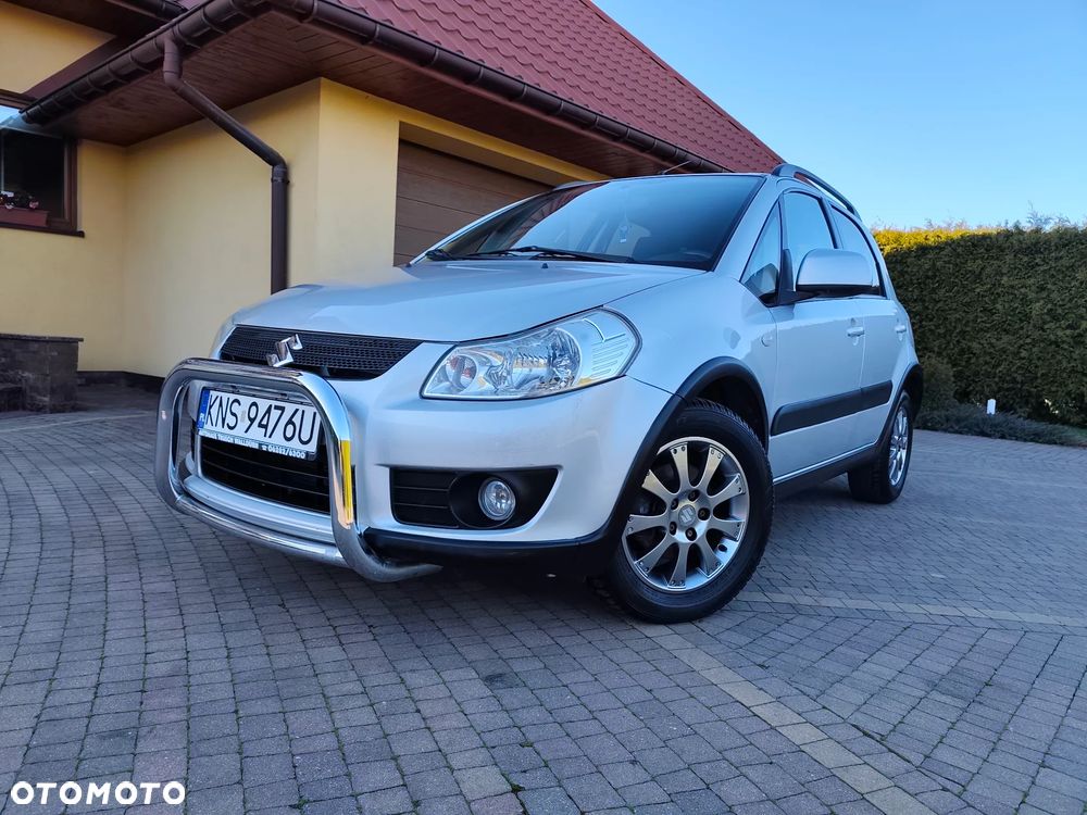 Suzuki SX4 1.6 VVT 4x4 Comfort - 2