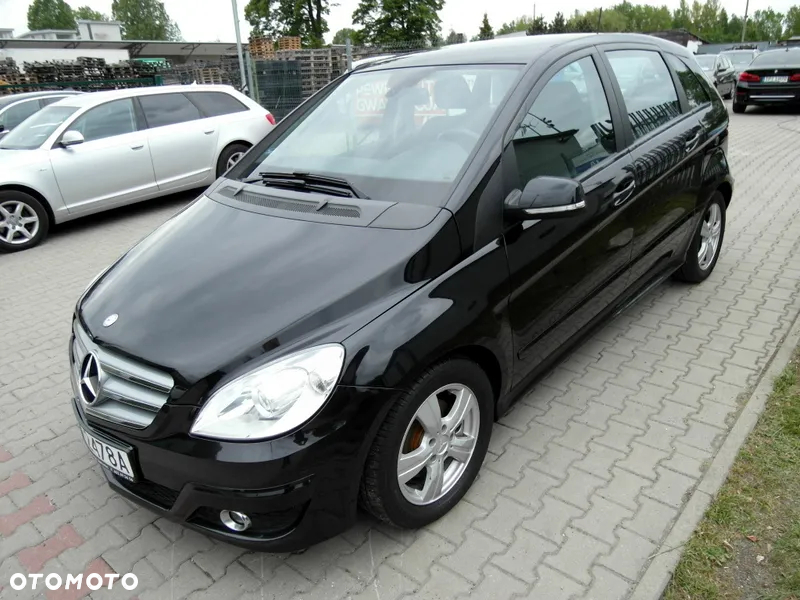 Mercedes-Benz Klasa B 180 CDI DPF Special Edition - 12