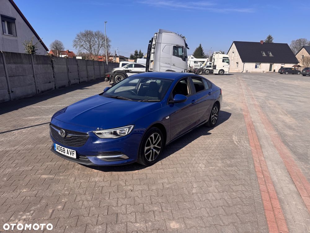 Opel Insignia 1.6 ECOTEC Business Innovation - 1