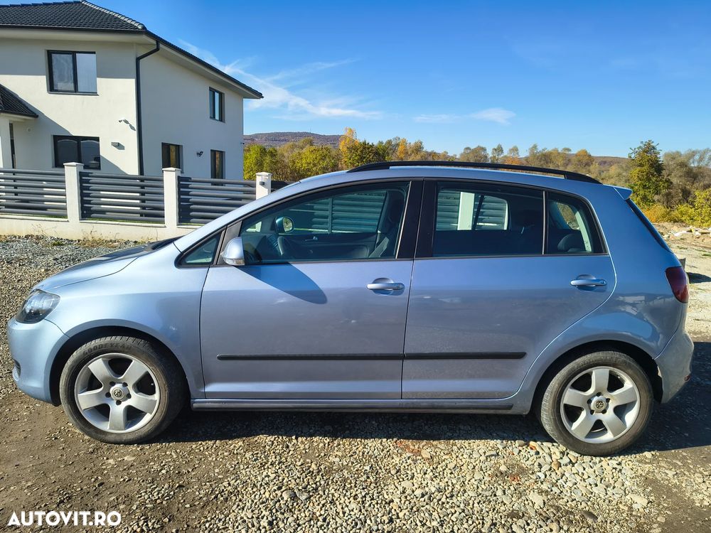 Volkswagen Golf Plus - 12