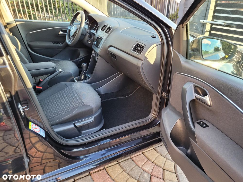 Volkswagen Polo 1.0 (Blue Motion Technology) Comfortline - 15