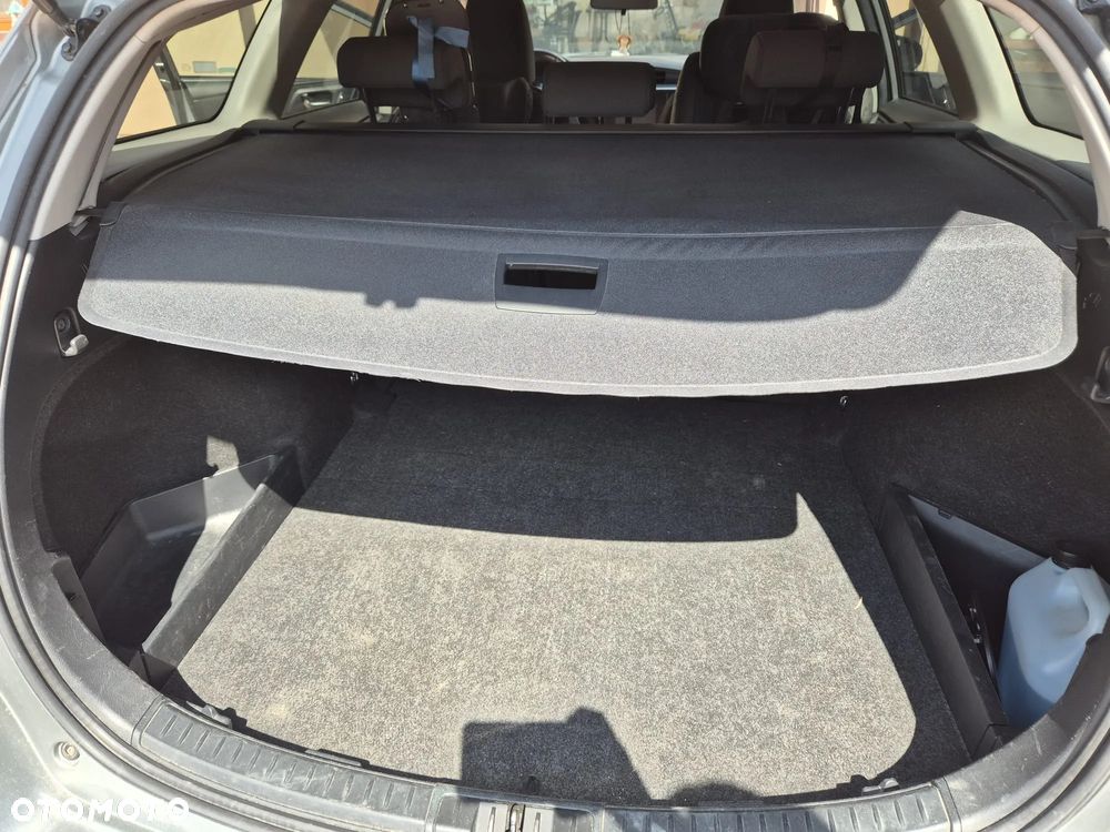 Toyota Auris 1.6 Premium Comfort - 11