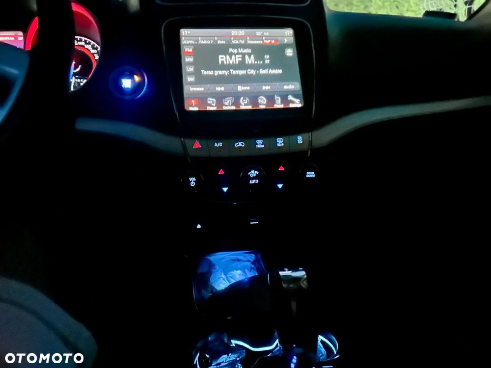 Fiat Freemont 2.0 Multijet Black Code AWD - 8