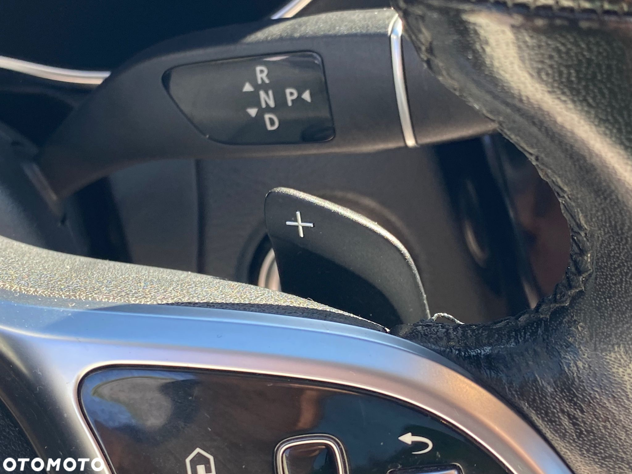 Mercedes-Benz Klasa C 220 d 9G-TRONIC - 23