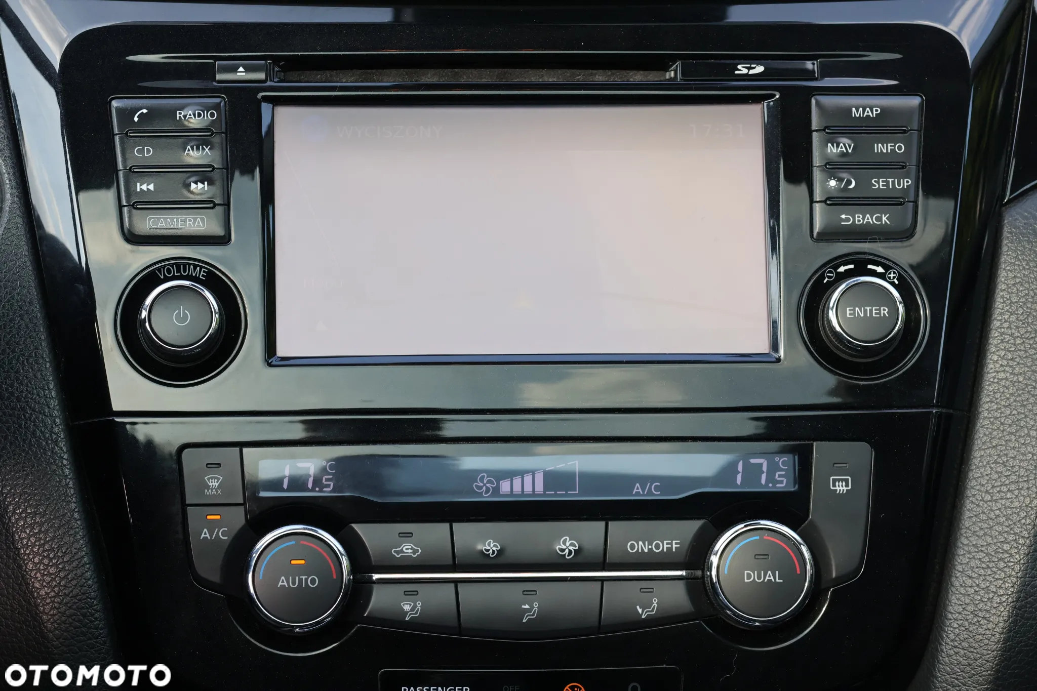 Nissan Qashqai 1.6 DCi N-Tec EU6 - 6