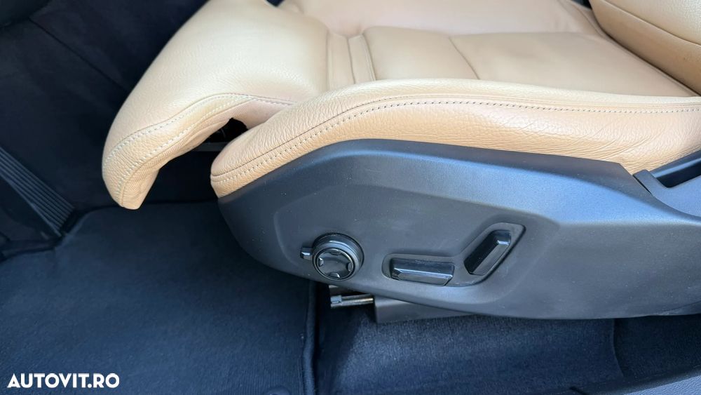 Volvo XC 60 D4 Geartronic Inscription - 30