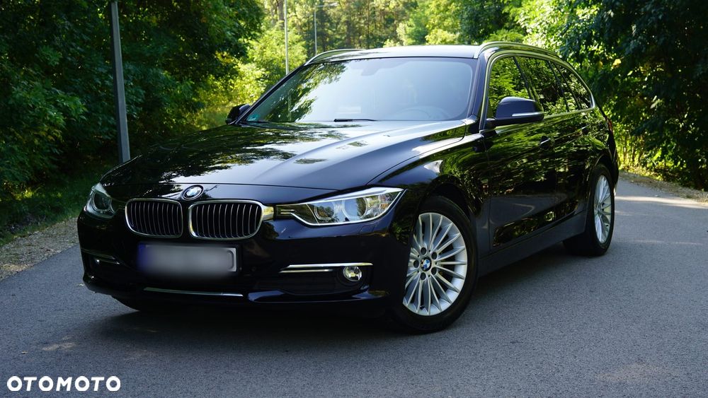 BMW Seria 3 320d Luxury Line - 23