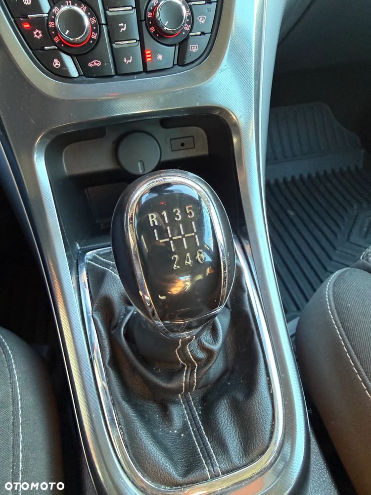 Opel Astra 1.4 Active - 25