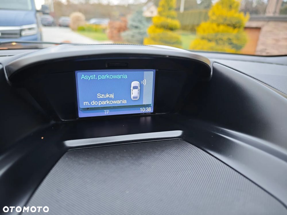 Ford Kuga 2.0 TDCi 4x4 Titanium - 30