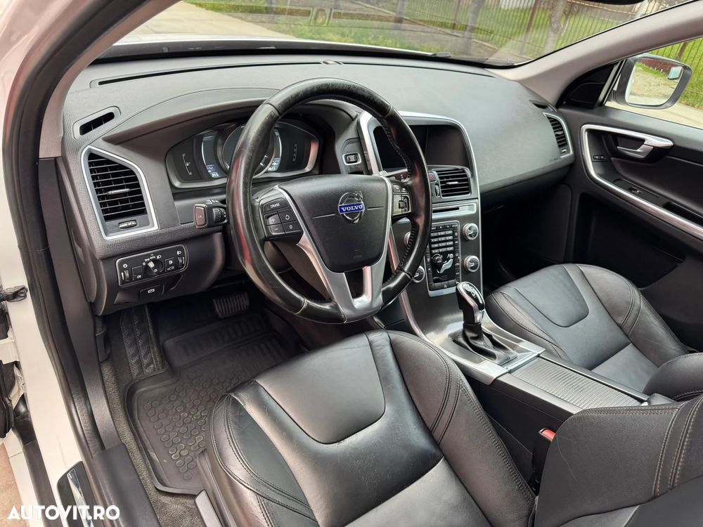 Volvo XC 60 D4 Geartronic Momentum - 8