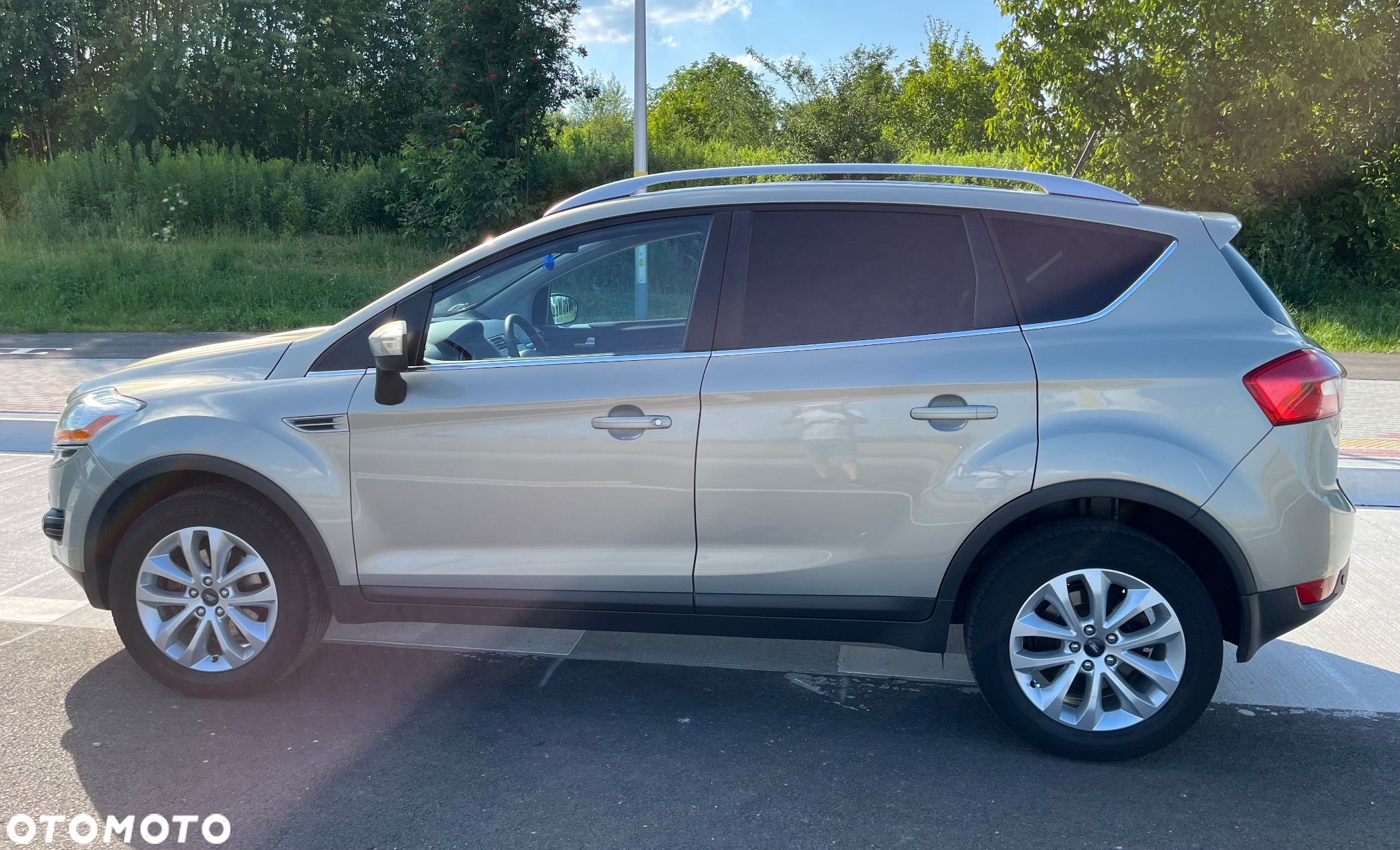 Ford Kuga 2.0 TDCi 4WD Titanium - 2