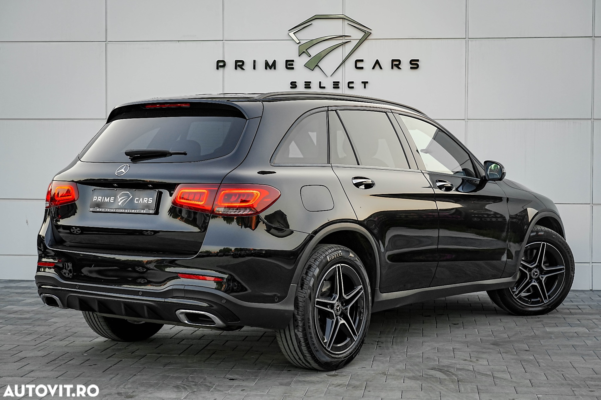 Mercedes-Benz GLC 200 4Matic 9G-TRONIC AMG Line - 3