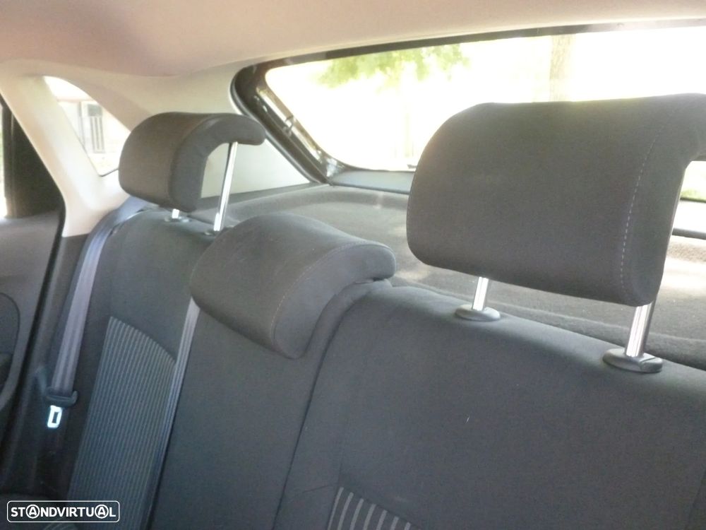 VW Polo 1.6 TDI Highline - 22