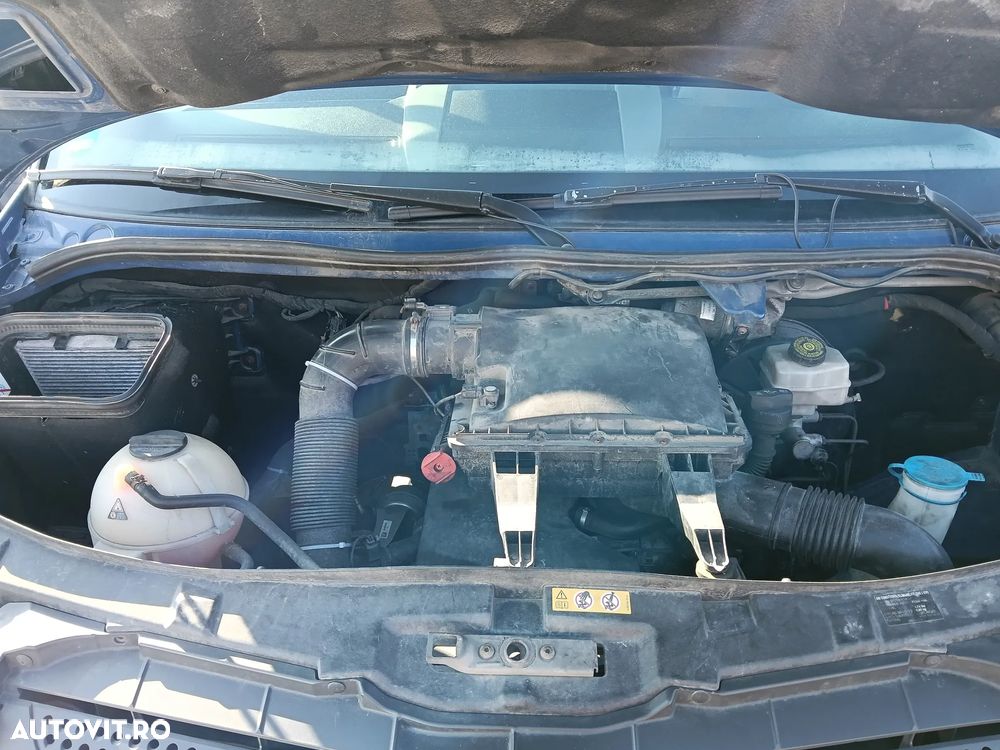 Mercedes-Benz Sprinter - 5