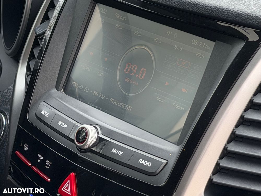 SsangYong Tivoli e-XDi 160 2WD Quartz - 31