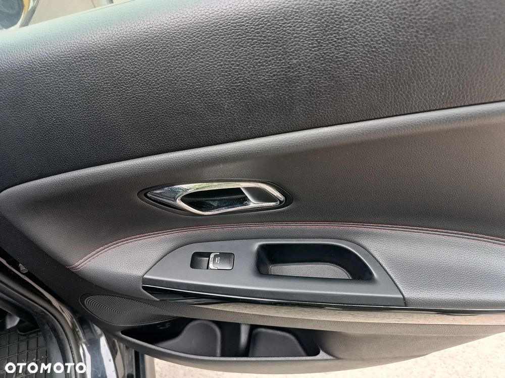 Kia Ceed 1.6 T-GDI GT XL - 19
