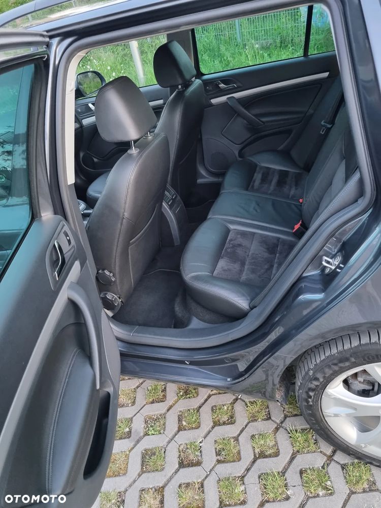 Skoda Octavia 1.8 TSI Elegance DSG - 12