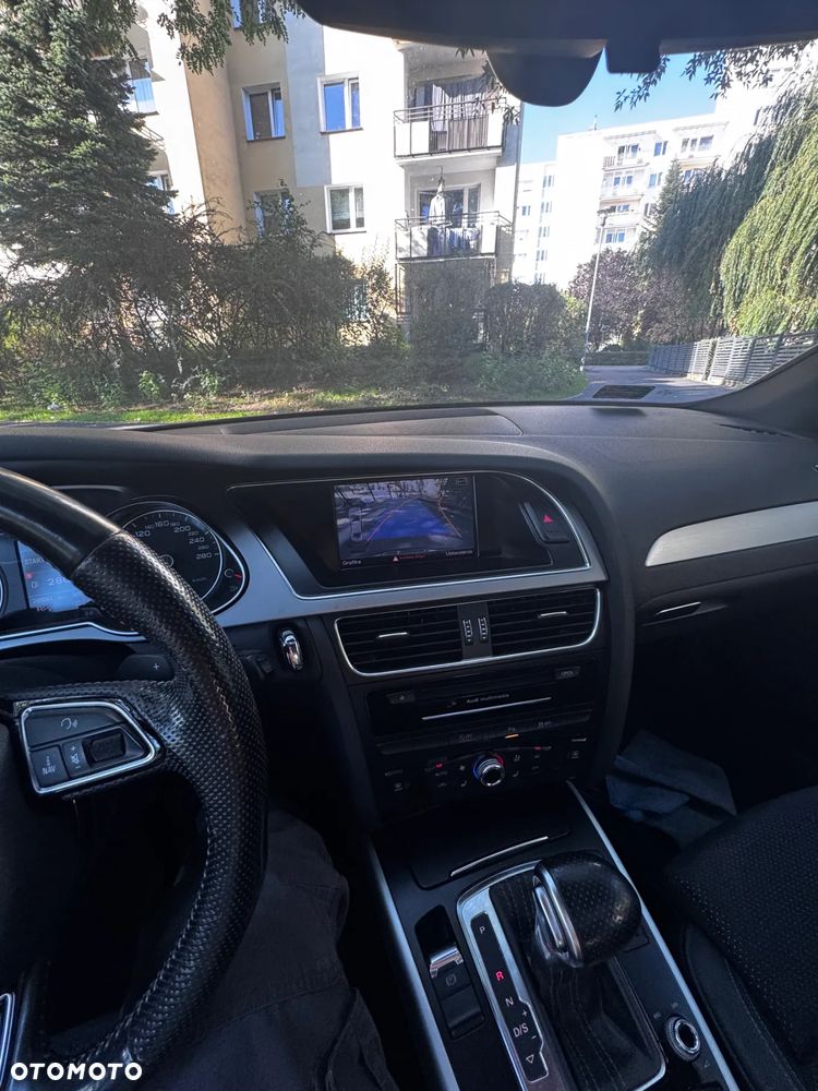 Audi A4 - 5