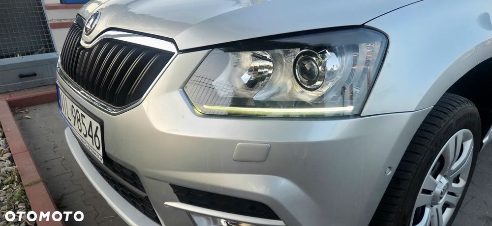 Skoda Yeti 1.6 TDI DPF 4x2 Elegance Green tec DSG - 10