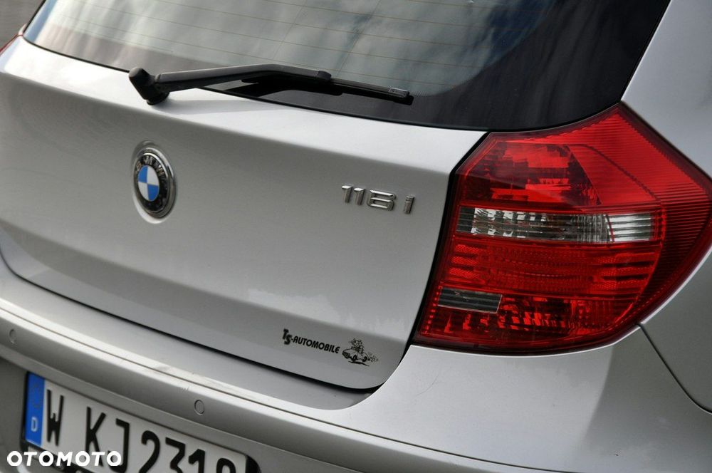 BMW Seria 1 - 16