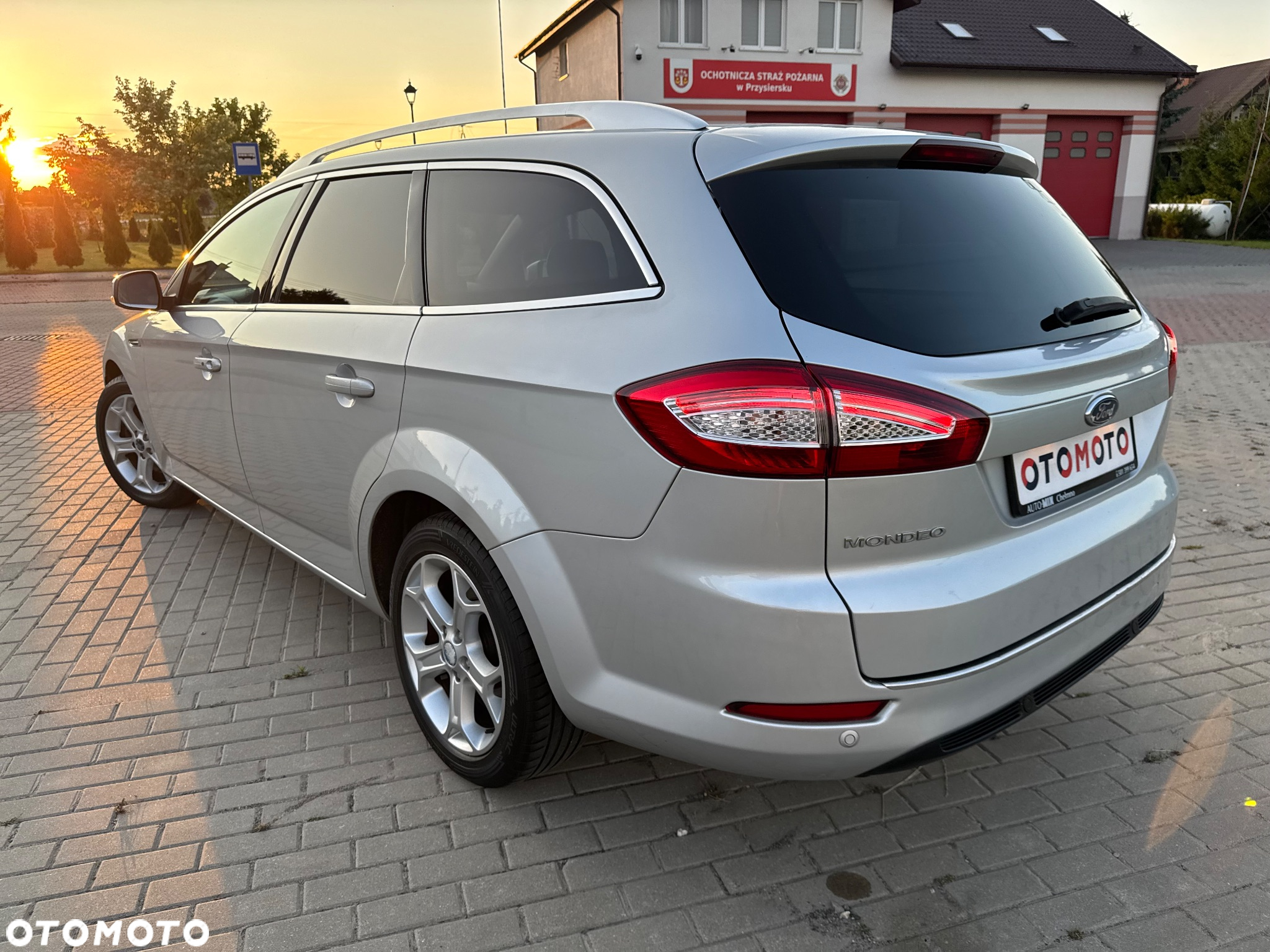 Ford Mondeo 2.0 Titanium X - 2