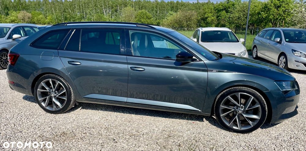 Skoda Superb 2.0 TDI DSG Sportline - 6