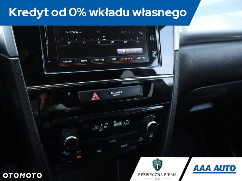 Suzuki Vitara - 14