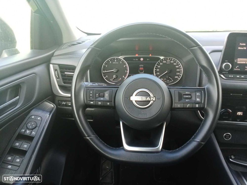 Nissan Qashqai 1.3 DIG-T N-Connecta LED - 13