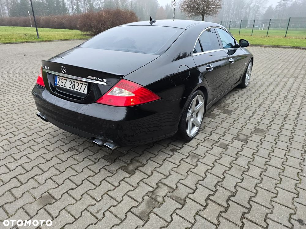 Mercedes-Benz CLS 63 AMG 7G-TRONIC - 9