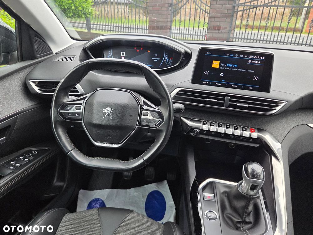 Peugeot 5008 BlueHDI 130 Allure Business-Paket - 30