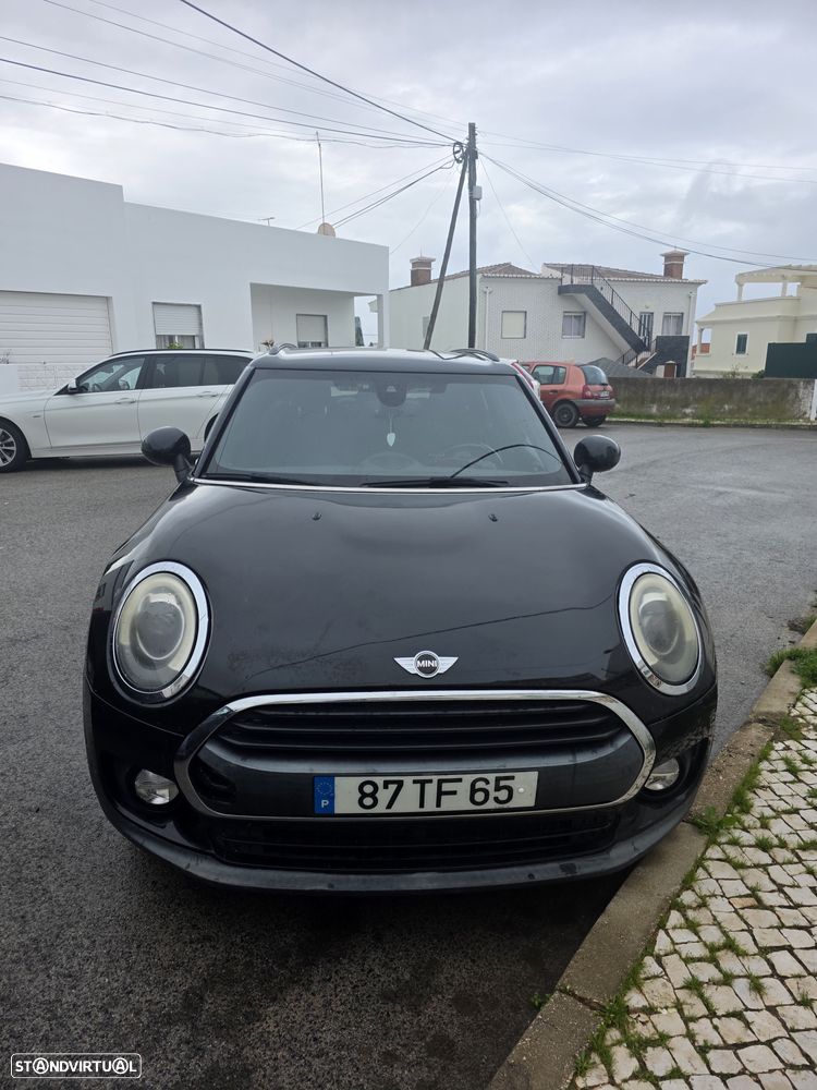 MINI Clubman One D - 1