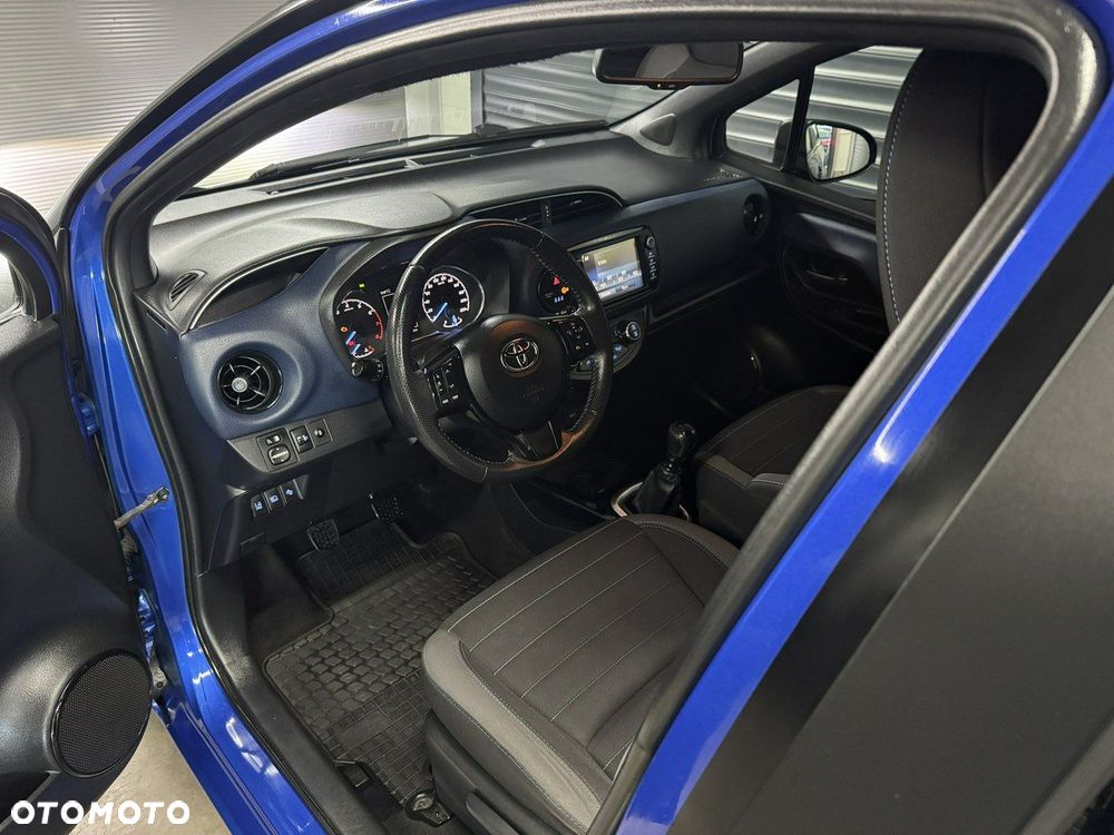 Toyota Yaris - 11