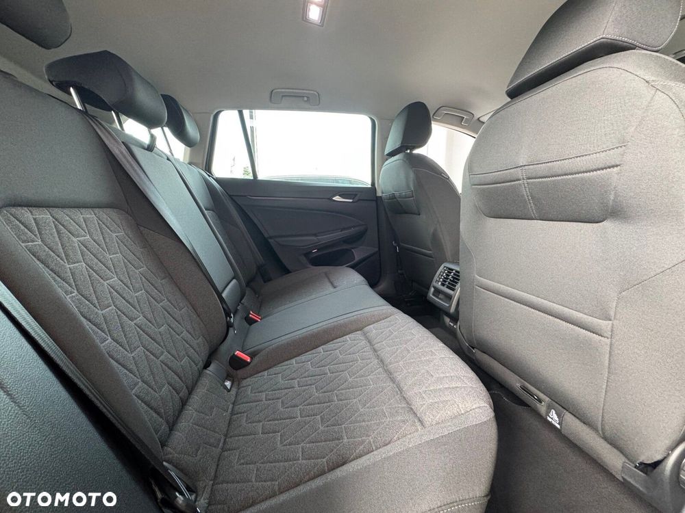 Volkswagen Golf - 12