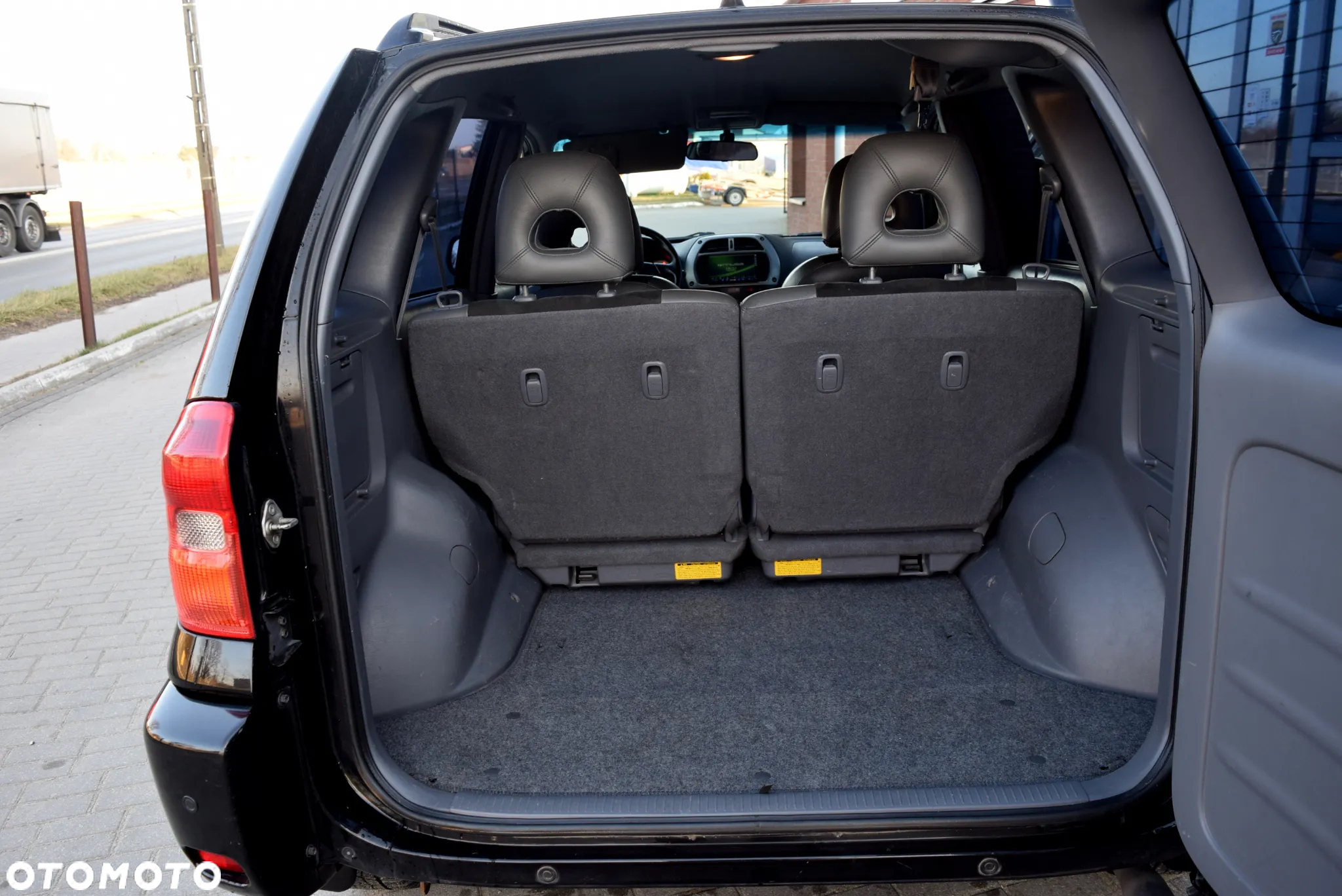 Toyota RAV4 2.0 D-4D 4x4 - 9