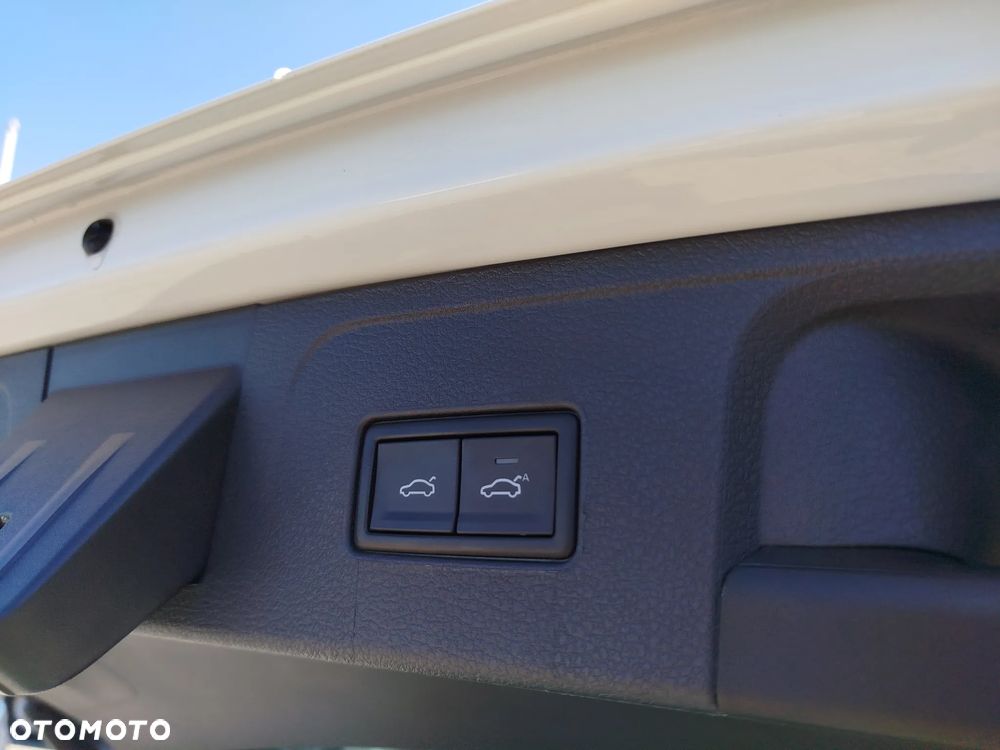 Volkswagen Passat Variant 2.0 TDI EVO Business DSG - 21