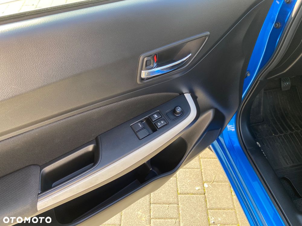 Suzuki Swift 1.2 Premium Plus - 8