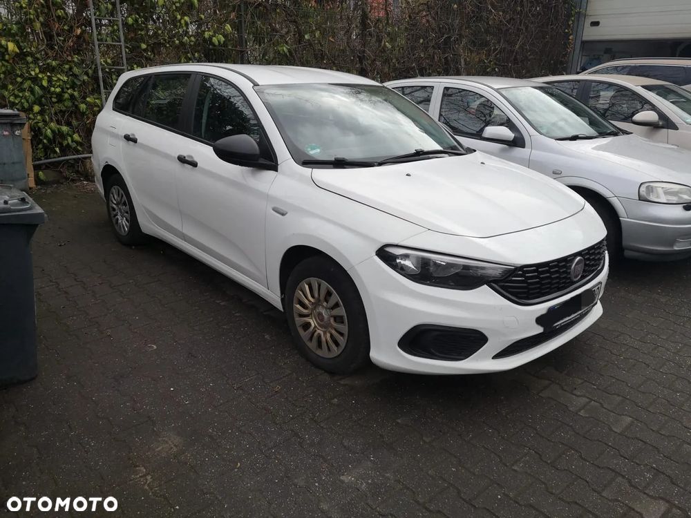 Fiat Tipo 1.4 16V More - 1