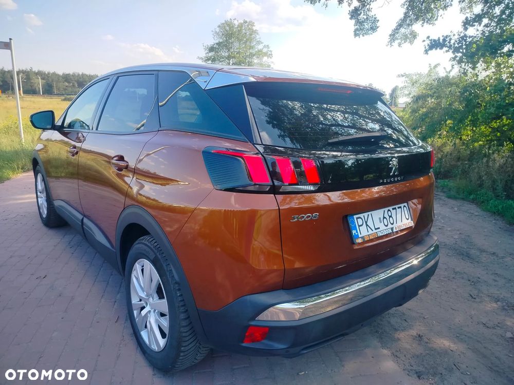 Peugeot 3008 1.2 PureTech Active S&S EAT8 - 9
