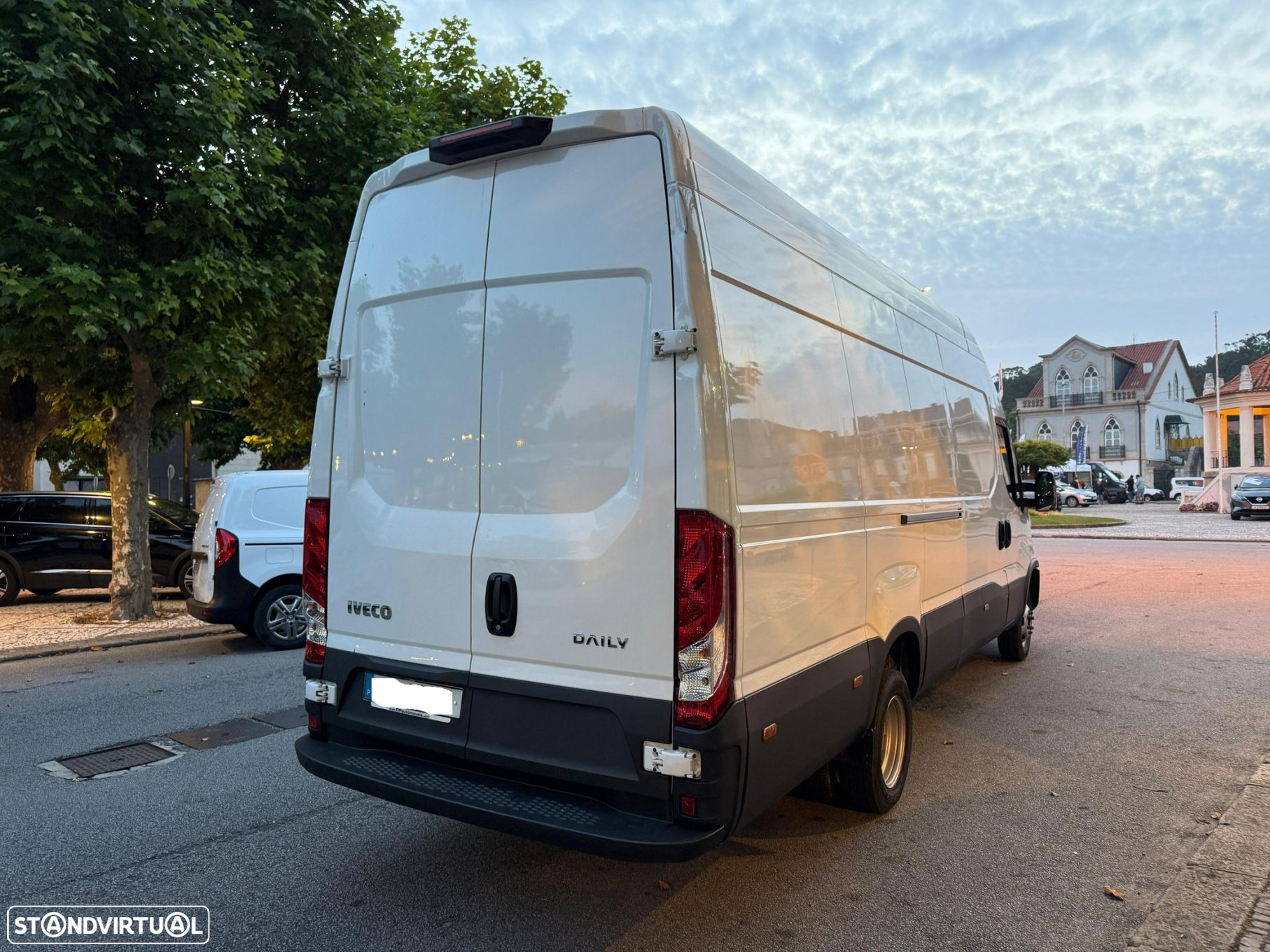 Iveco Daily 2.3 35S16 4100 CD - 3