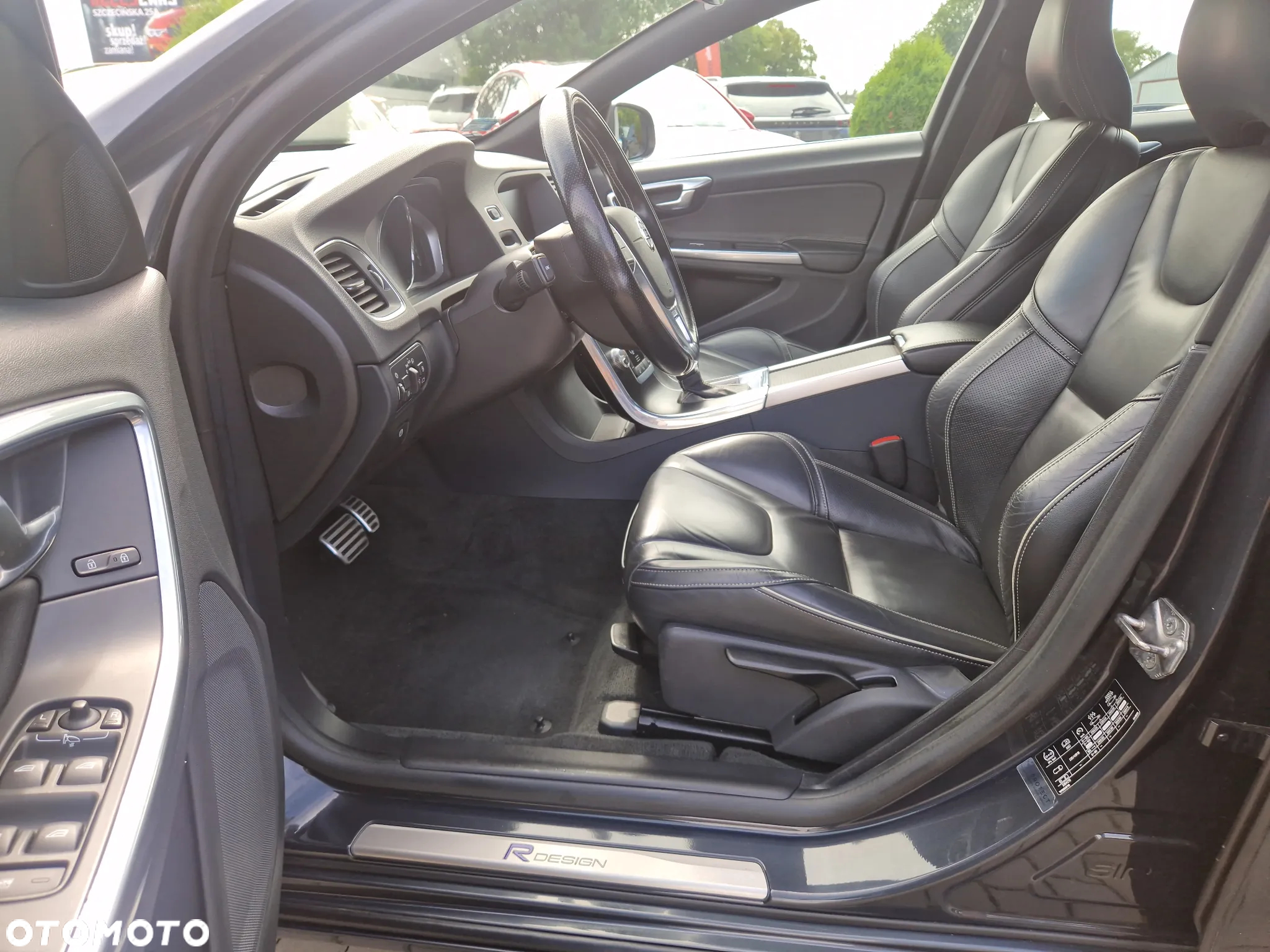 Volvo S60 T5 Drive-E R-Design Summum - 26