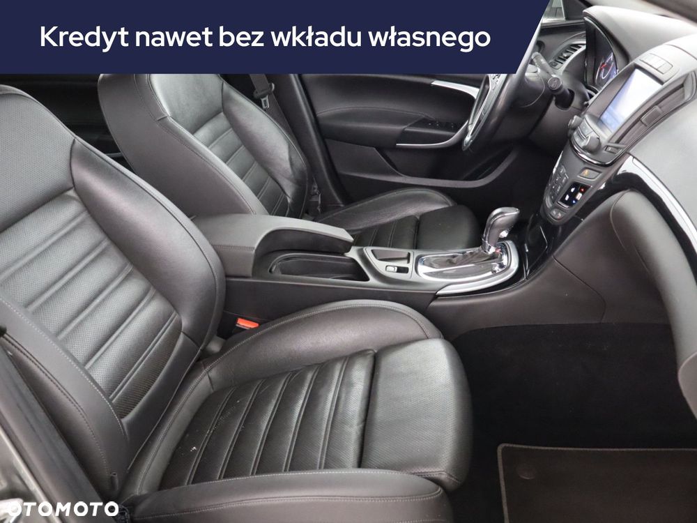 Opel Insignia - 11