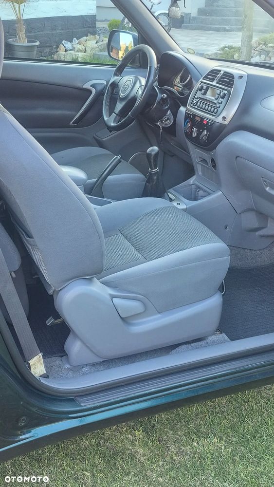 Toyota RAV4 4x4 - 13