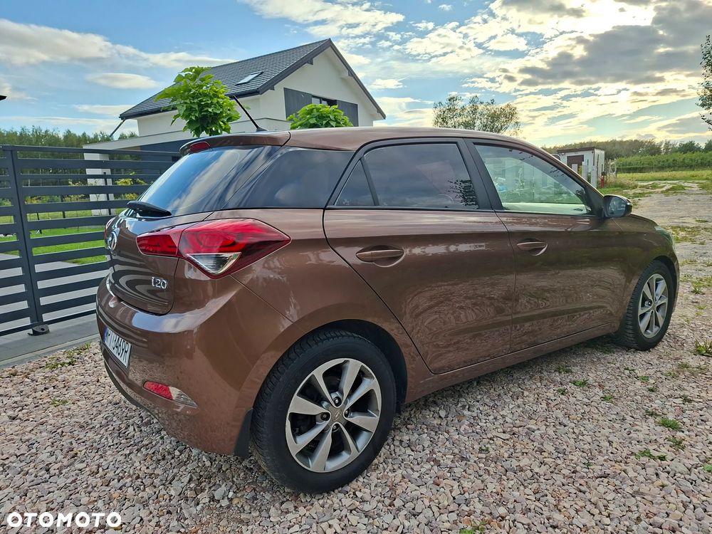 Hyundai i20 1.2 BlueDrive Fresh - 16