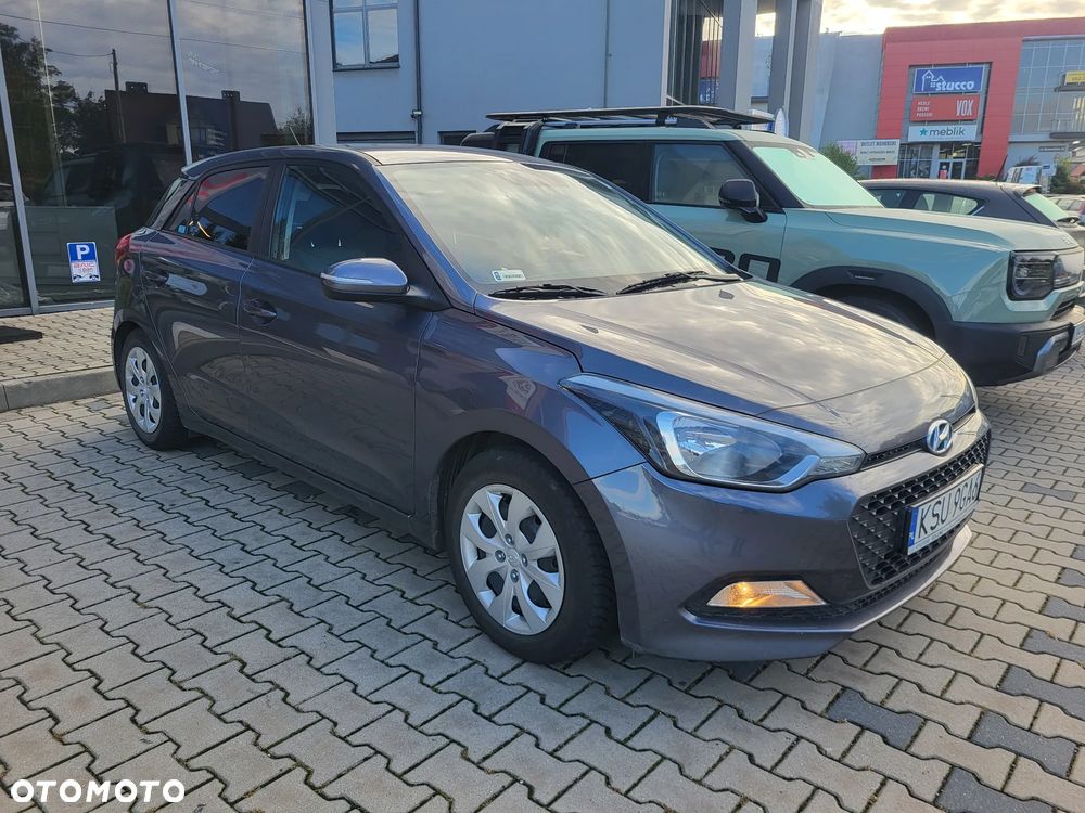 Hyundai I20 2017 photo 3