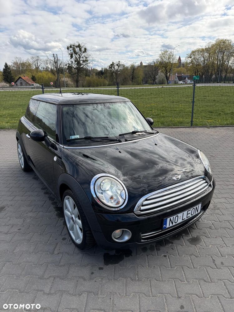 MINI Cooper Standard - 3